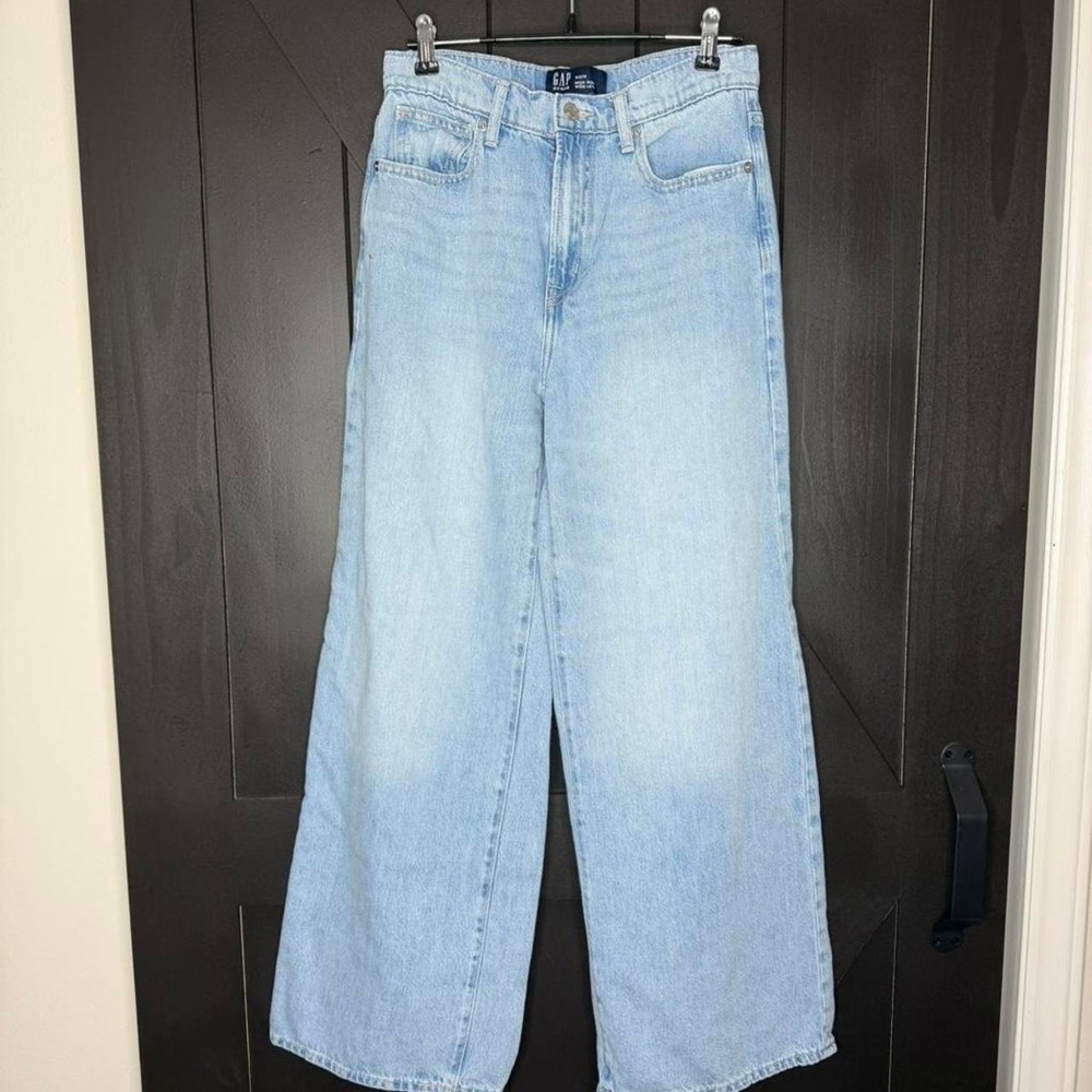 GAP High-Rise Wide-Leg Jeans | Size 4/27R | Light Wash Y2K Wide Leg Denim